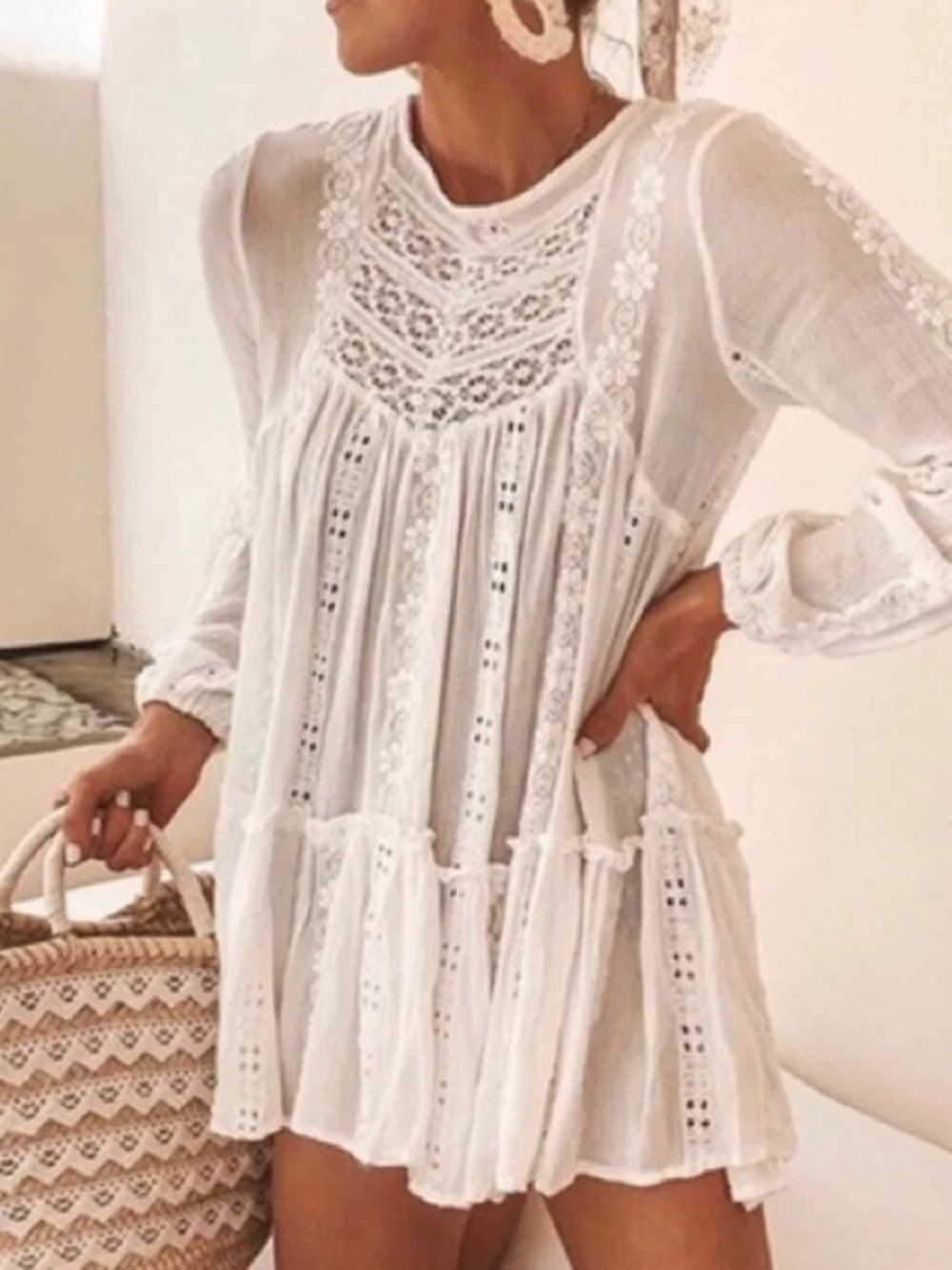 Free People Kiss Kiss Tunic Ivory Lace Boho
Crochet Balloon Sleeve Dress- XS